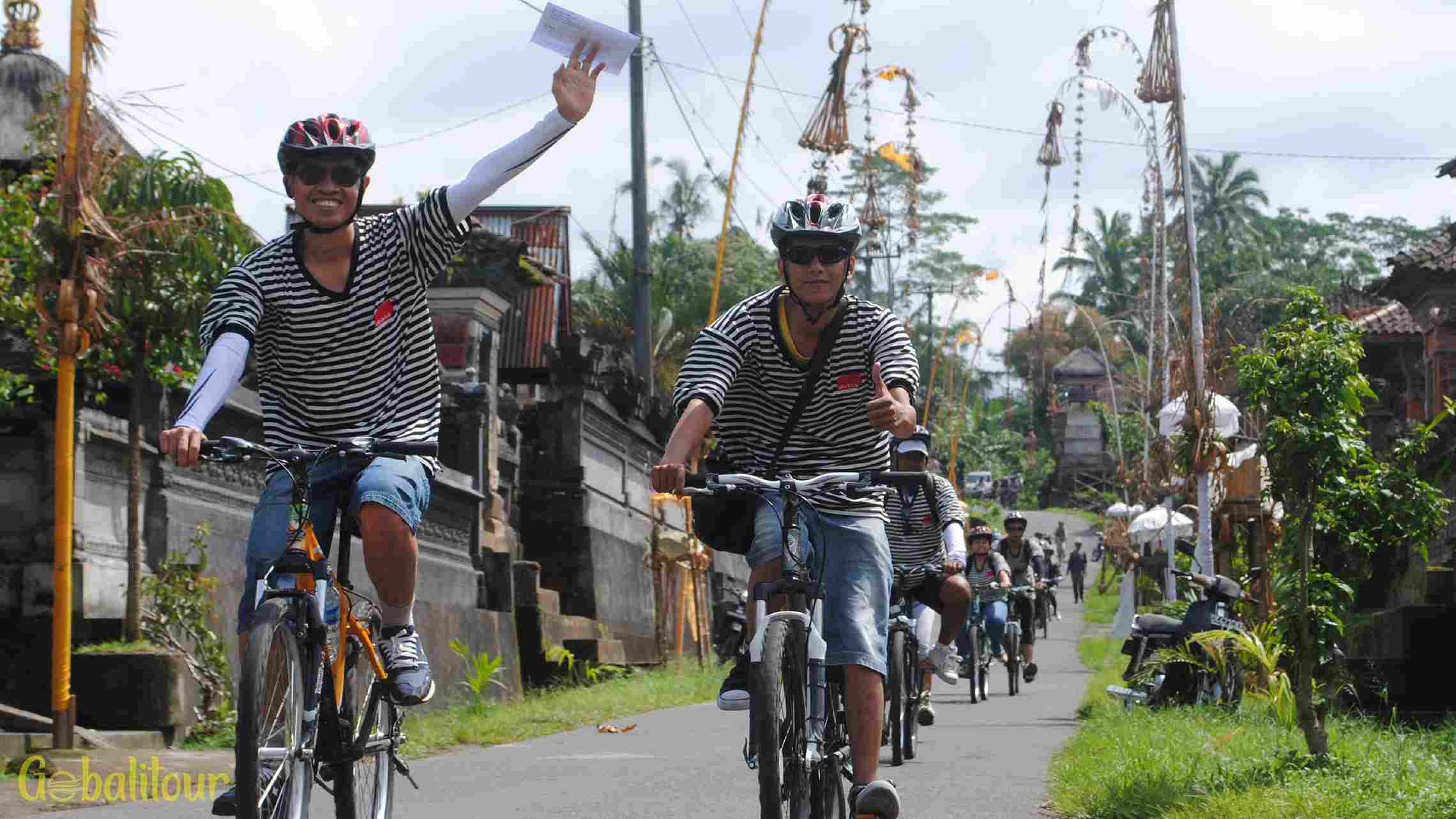 Wisata bersepeda di Ubud Bali