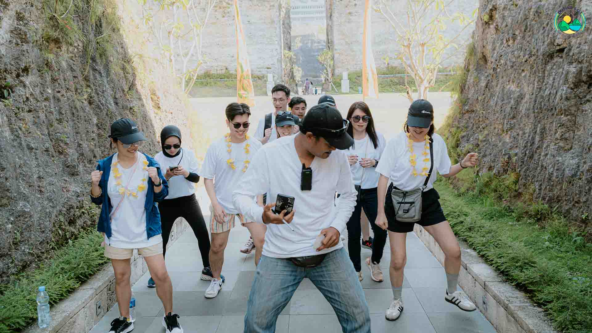 Outing Bali - Belajar Tari Bali